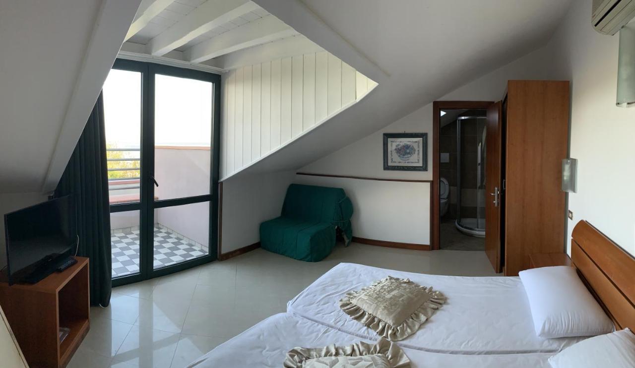كافالّينو Eurobeach Residence المظهر الخارجي الصورة
