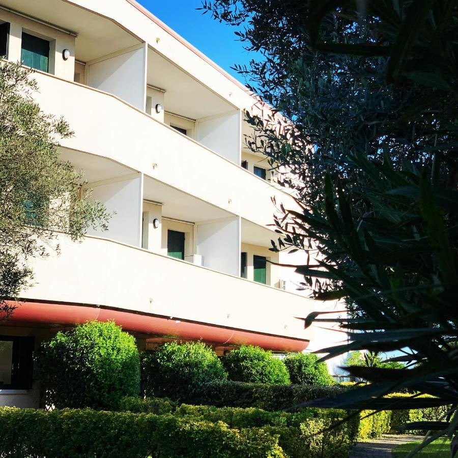 كافالّينو Eurobeach Residence المظهر الخارجي الصورة